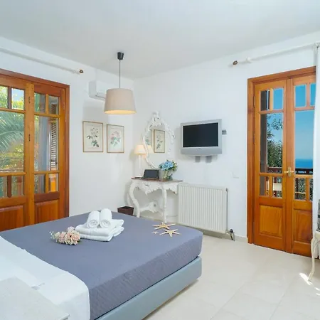 Anna بيت للعطل Kallirákhi