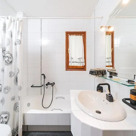 Anna بيت للعطل Kallirákhi